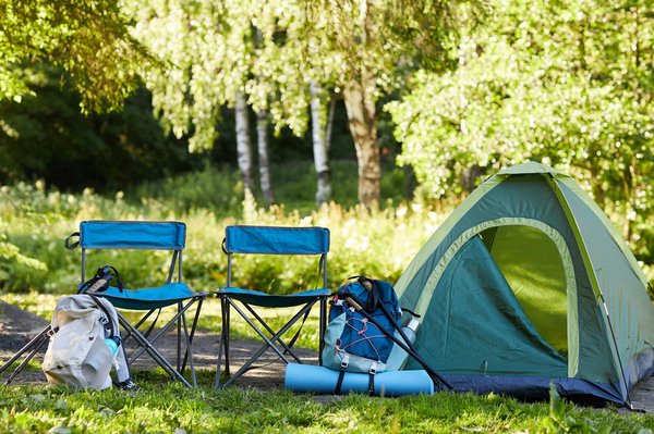 What are the best UK campsites with access to public transportation?