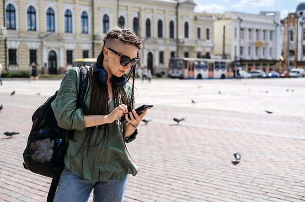 What are the best guided tours for exploring the literary history of the Bronte sisters in Haworth?